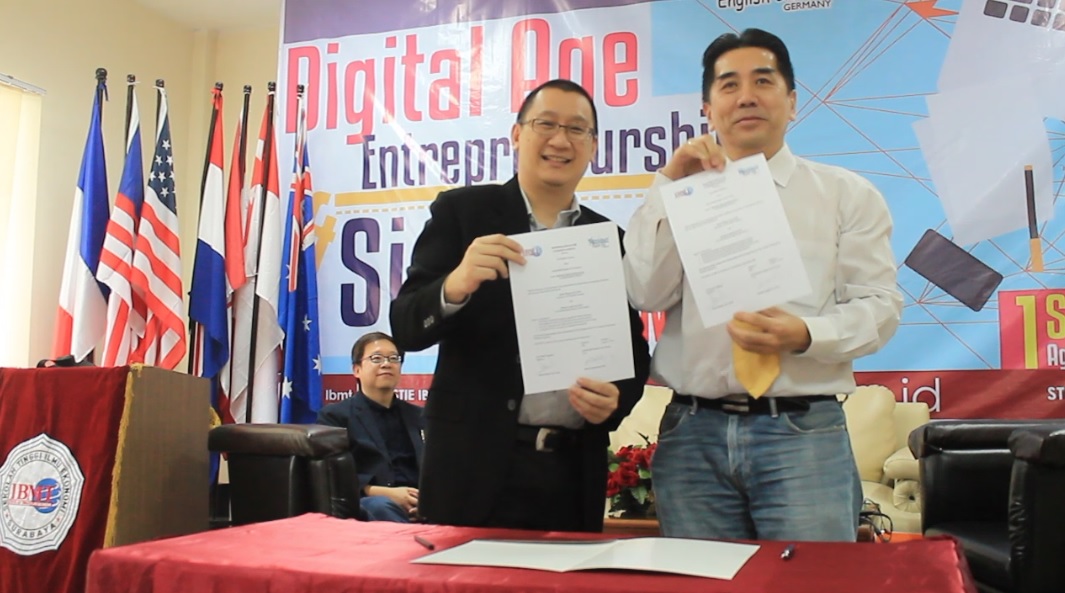 Signing Inernational MOU